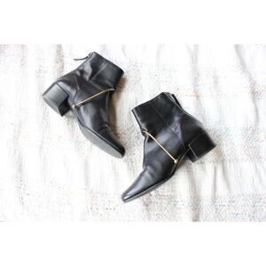 Freda Salvador Black Leather Metal Loop Stirrup Ornament Mid Heel Boots Size 7